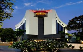 The Golkonda Hotel  4*